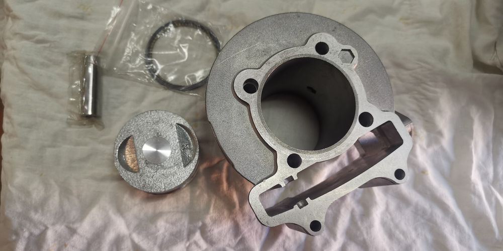 Поршнева 60мм,46мм.