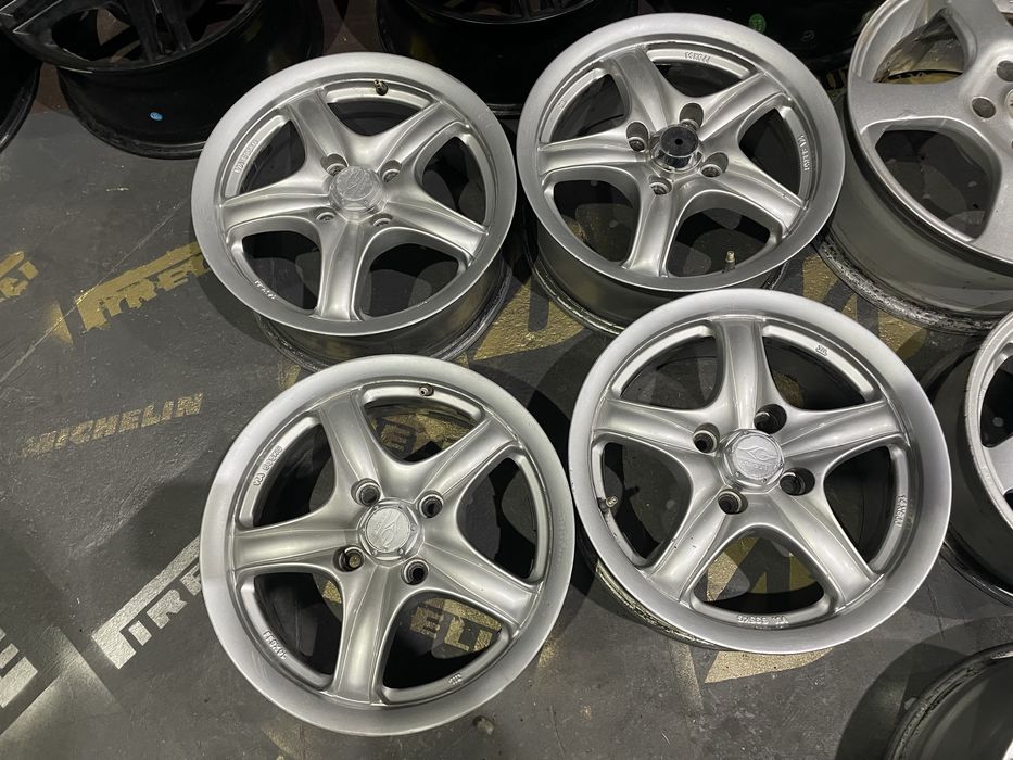 4/100/14 leage japan et38