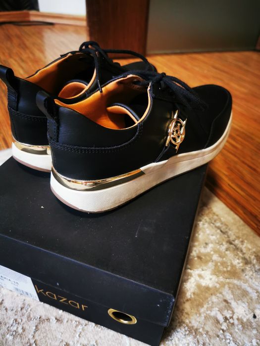 Sneakersy, buty Kazar
