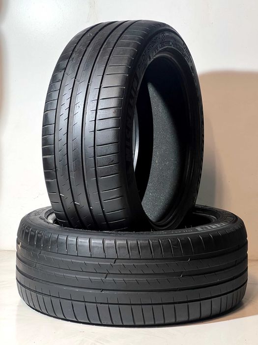 Pneus Michelin Pilot Sport 4 (Tesla) - 235/45/18 - Excelentes