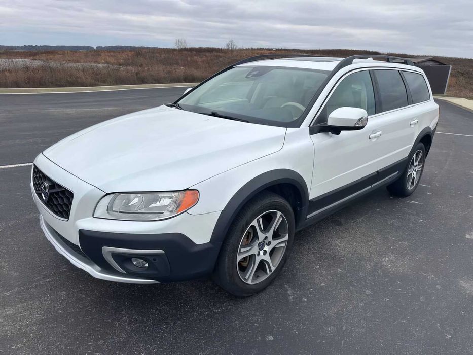 Volvo XC70 T6 Premier Plus      2015