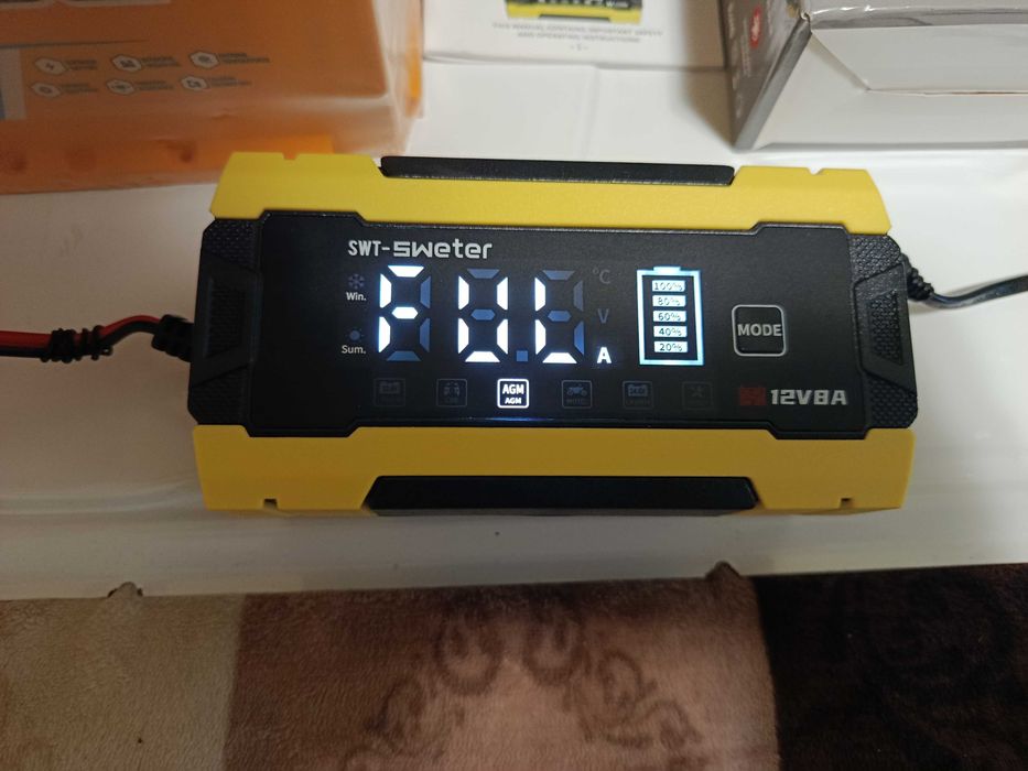 зарядное устройство 12V 8A SWT-3820 для авто зарядка желтый