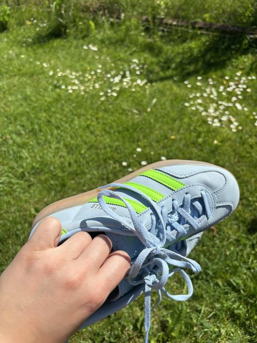 Adidas.