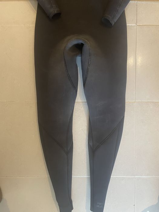 Fato Surf Billabong 5/4