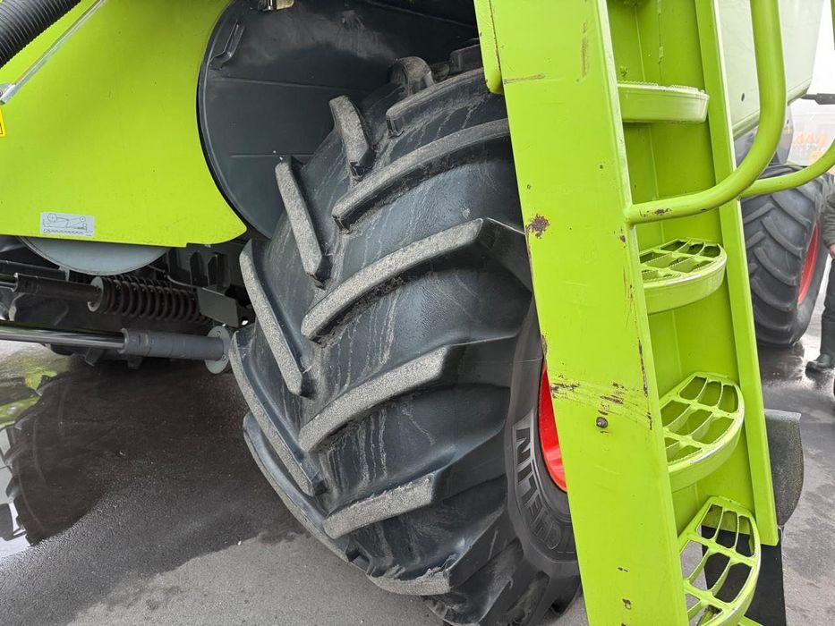 CLAAS Lexion 540 2006 р.в.+жатка V 750 зернозбиральний комбайн