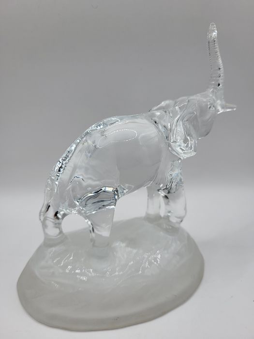 Kryształowa figurka Słoń