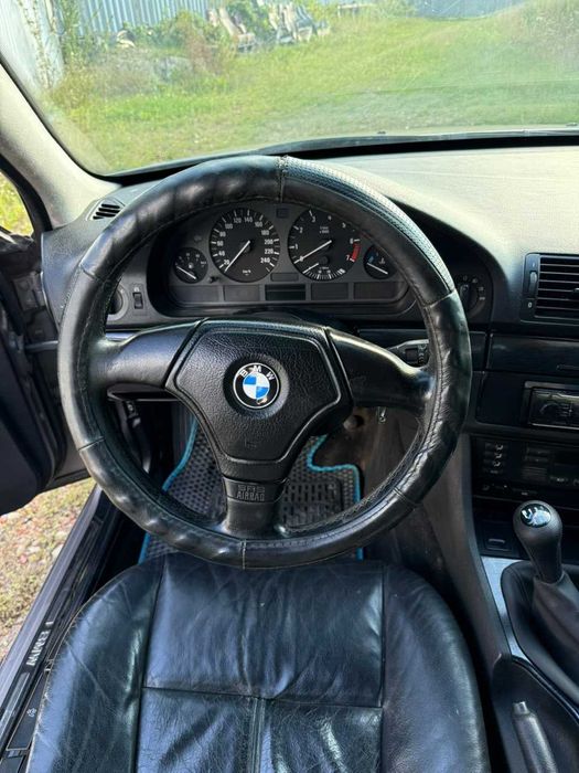 Продам BMW E39 2.8  1998 року