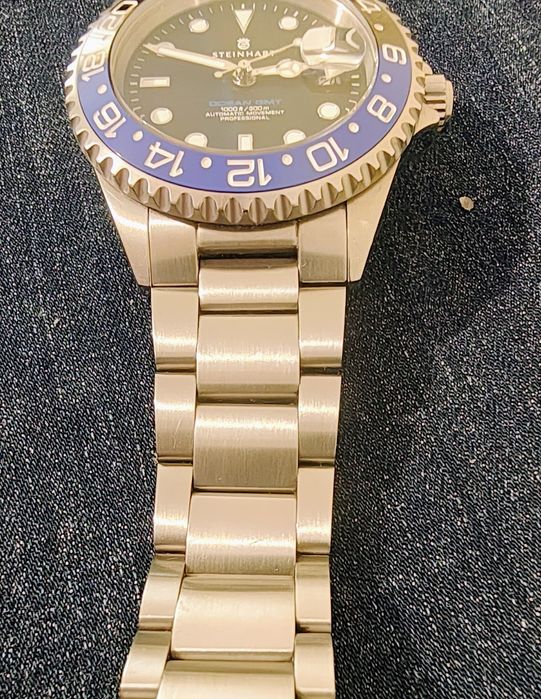 Steinhart ocean one batman sw330 selita