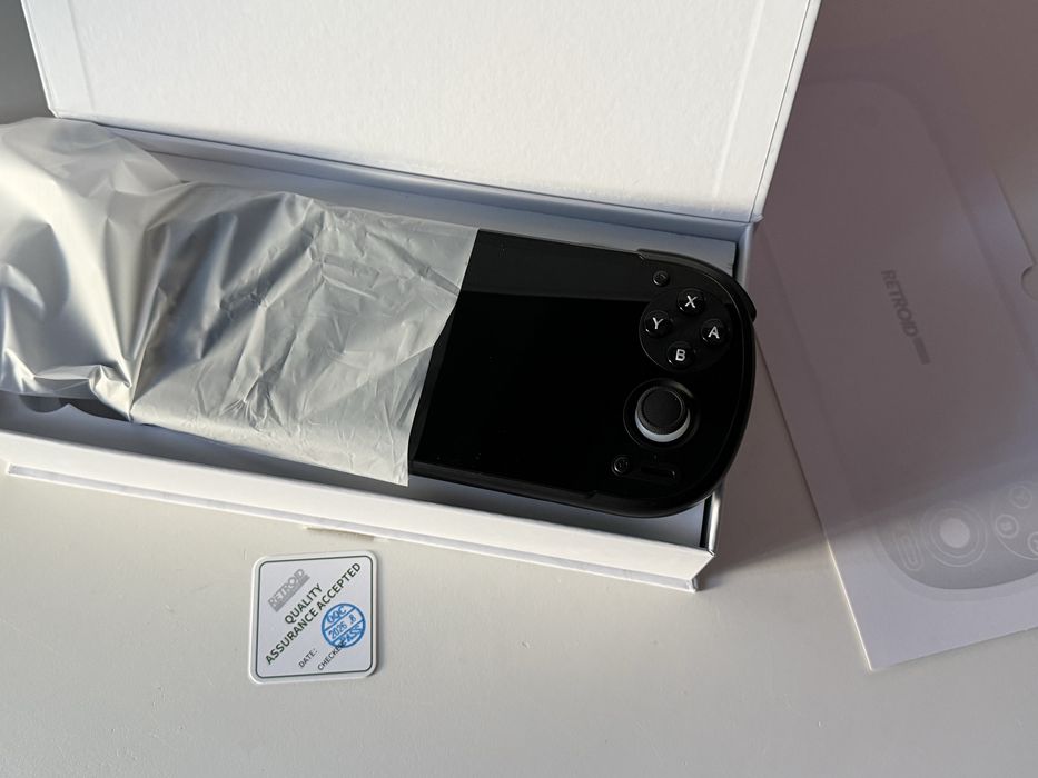 Retroid Pocket 6 12/128GB чорна нова (open box)