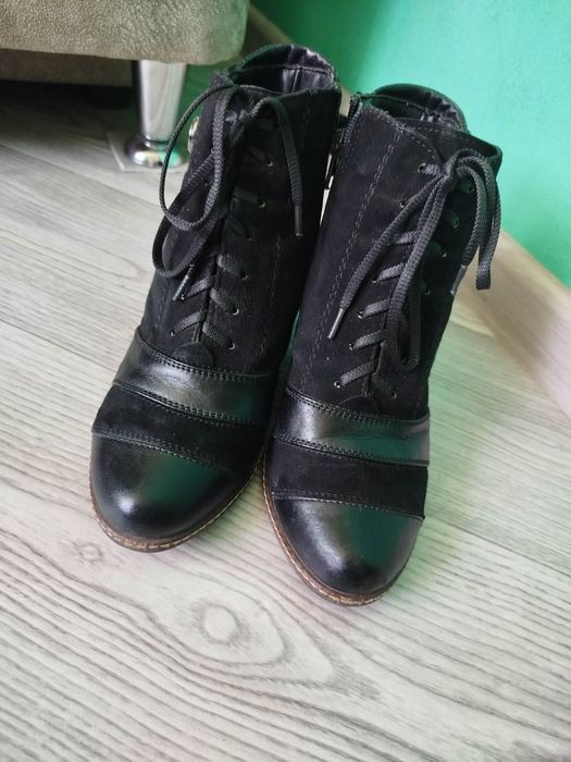 Шкіряні черевики фірма Comfort