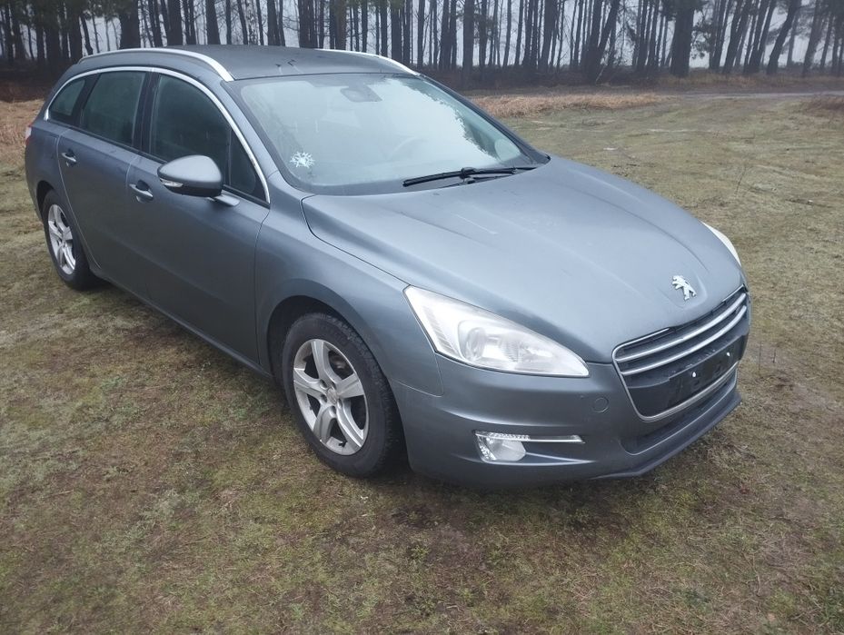 Peugeot 508 części KTHB  drzwi silnik wyświetlacz deska lampa silniczek wyc