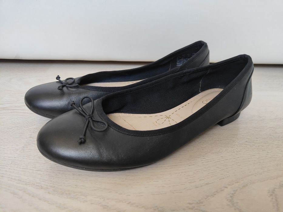 Жіночі балетки Clarks