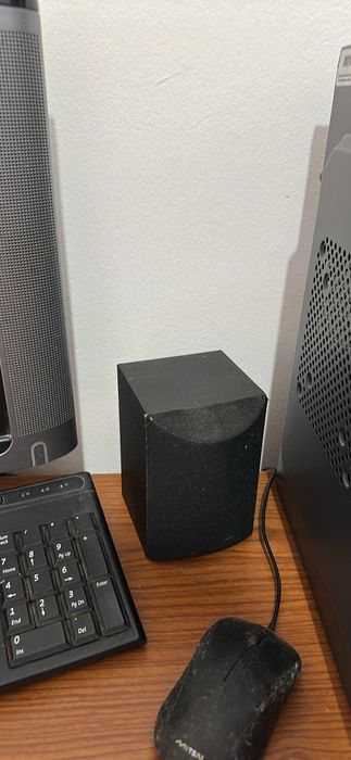 Monitor e acessórios