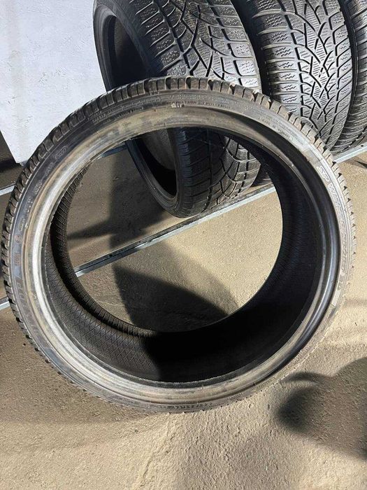 Без передоплати! Шини зима Б/В 225 35 19 Dunlop арт. 2142