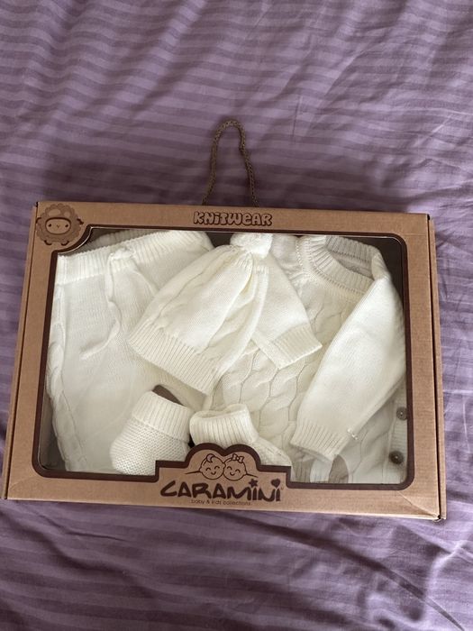 Вʼязаний набір на виписку, комплект для новонароджених