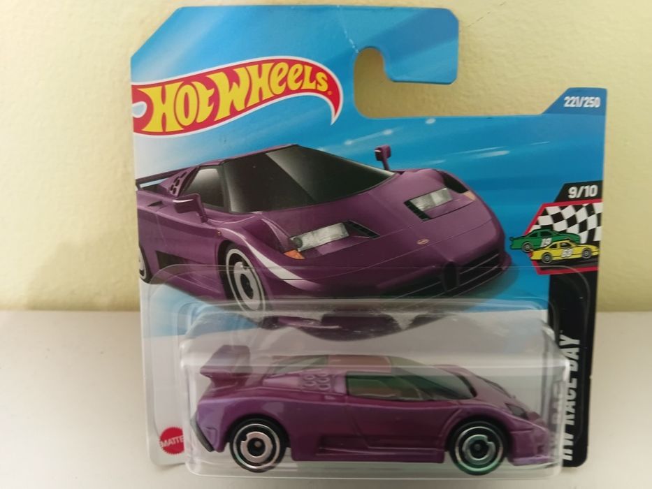 Машинки HOT WHEELS