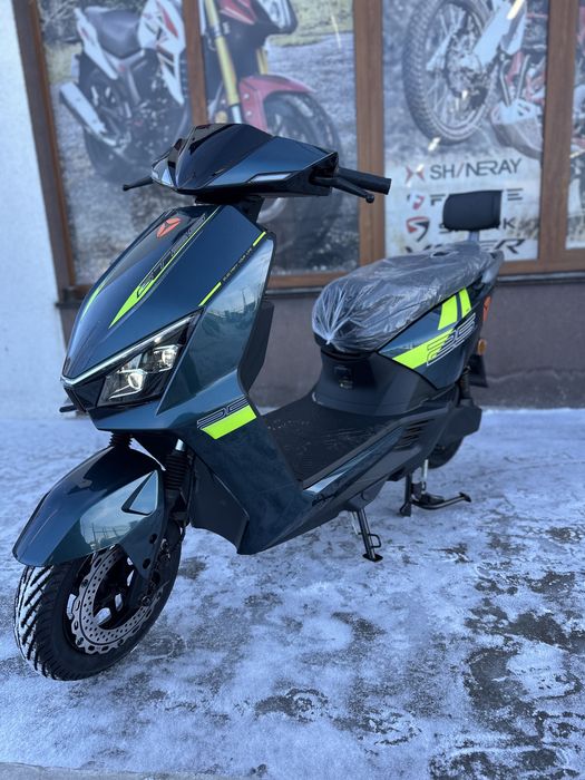 Електроскутер Yadea GT25