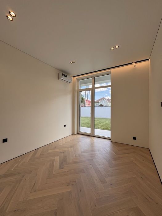 Продаж будинку з газом 3 кімнати |140м2  | 6 соток | Гараж на 2 авто |