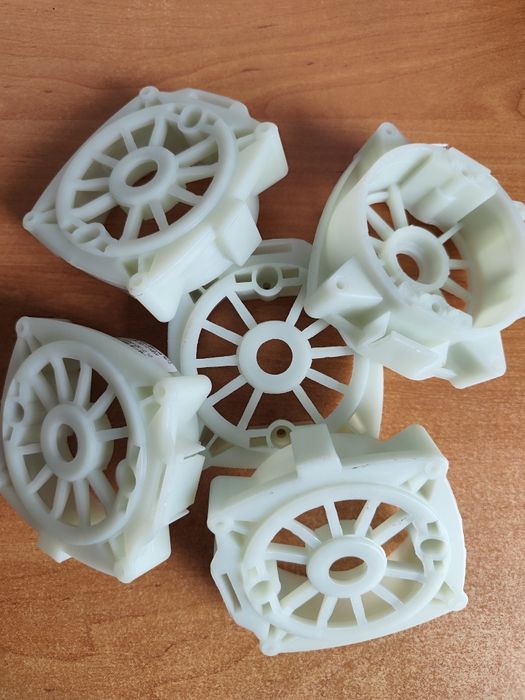 Двигатель газонокосилки Einhell, Ryobi, Grunhelm, Gardena, Alpina.