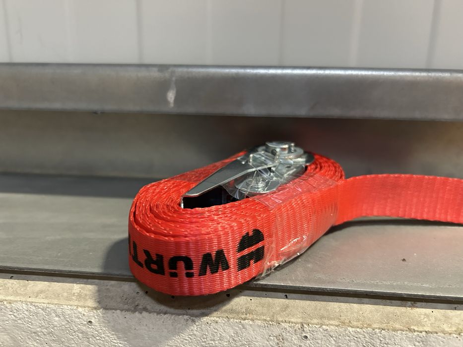 50sztuk za 250 zl pasy wurth z grzechotka