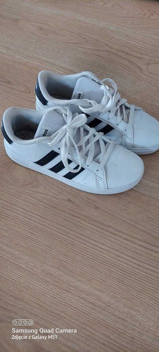 Sprzedam adidasy chłopięce Adidas rozm. 36