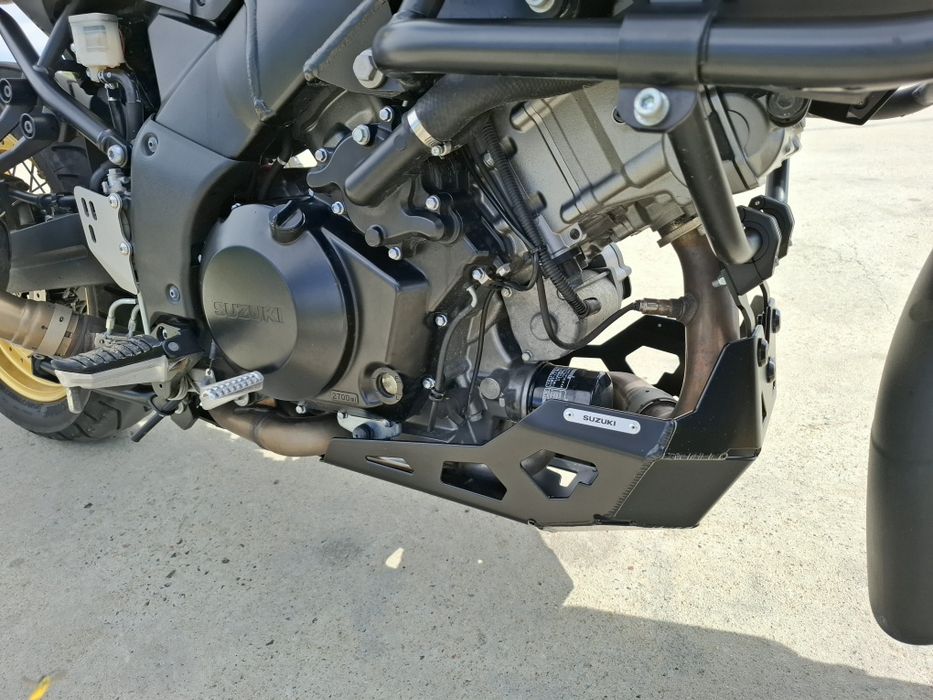 Suzuki v-strom dl 1000 xta Сузукі 2018рест. Дуже гарний стан.ТОРГ У МОТА.