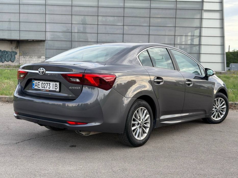 Toyota Avensis 2016
