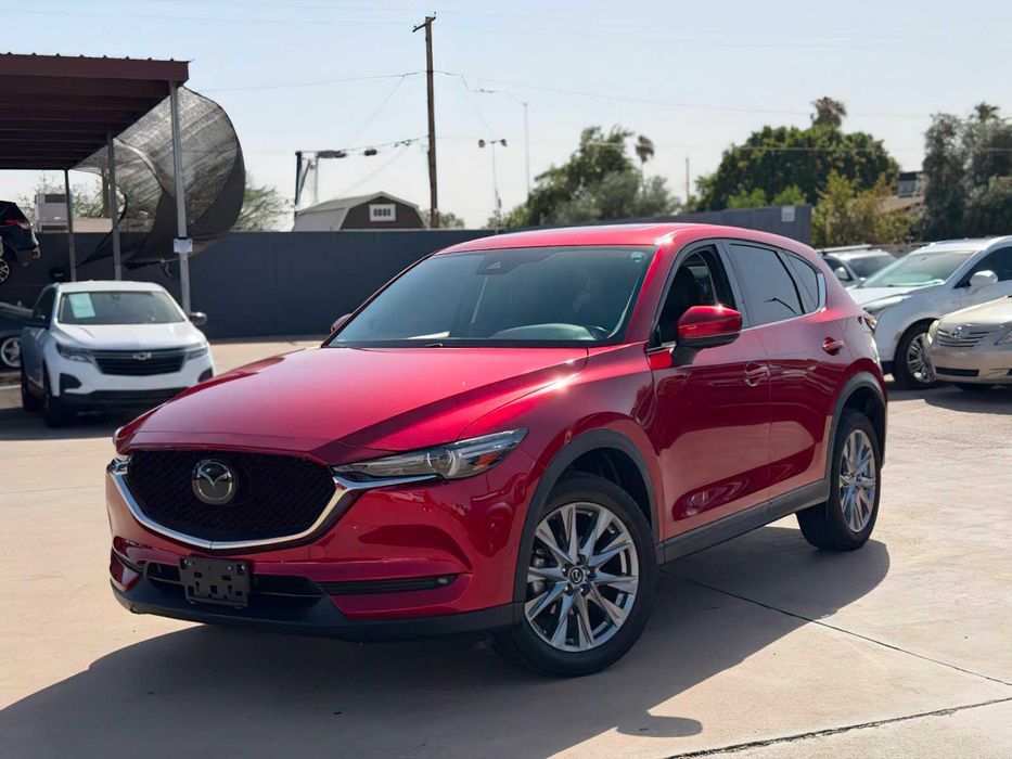 Mazda CX-5 Touring      2021