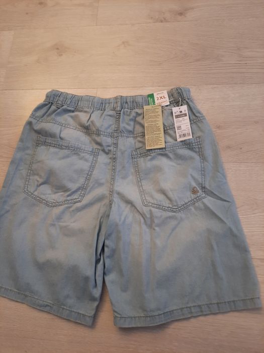 Spodenki młodzieżowe Benetton, rozm. 160