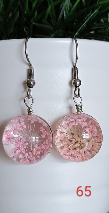 Brincos novos variados