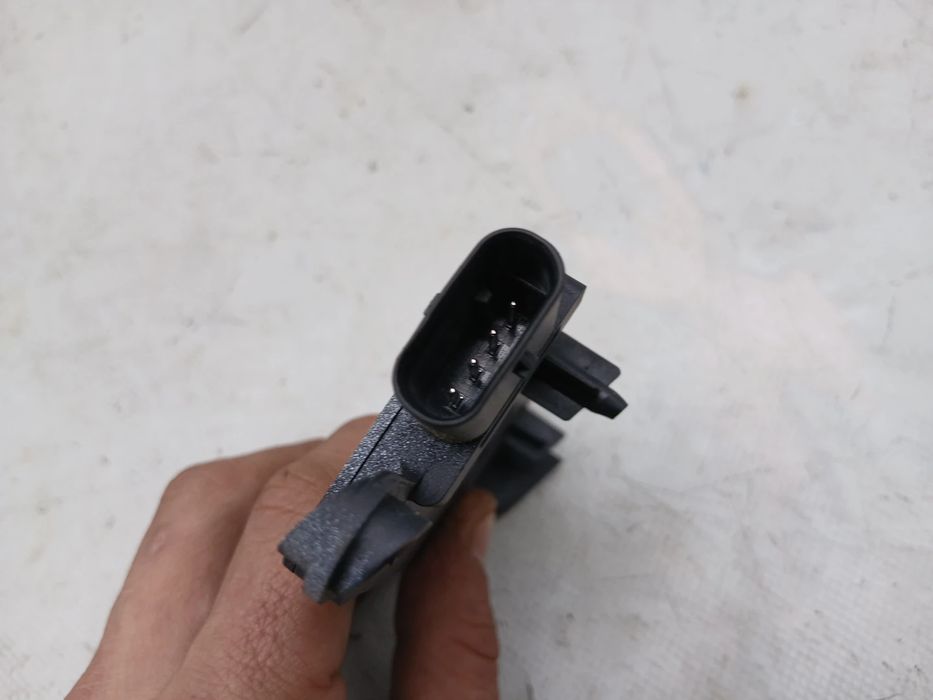 Módulo bluetooth TESLA Model Y (5YJY)