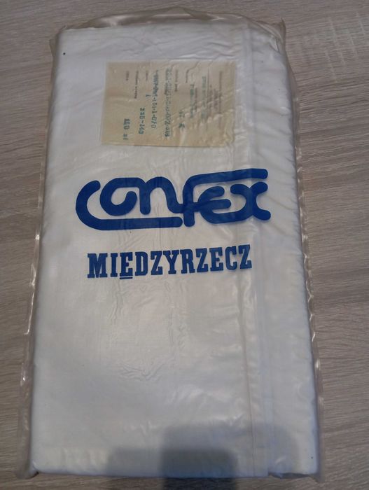 Prześcieradło 225x140 PRL CONFEX Międzyrzecz – nowe, białe