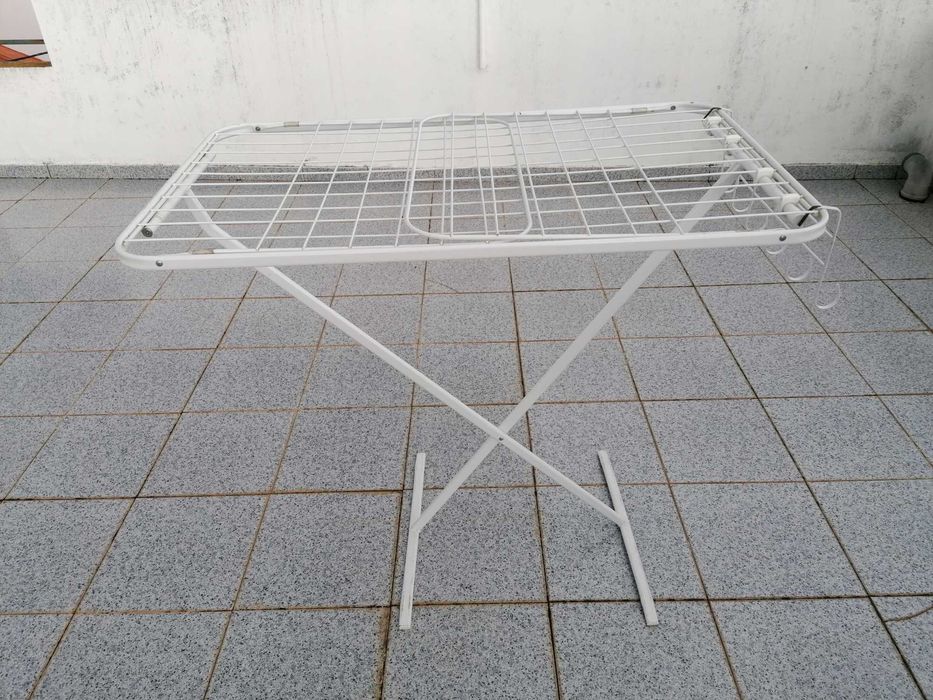 Estendal desdobrável