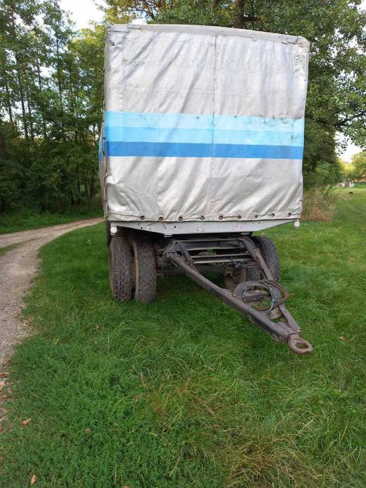 Продам причеп до машини камаз 5320 в гарному стані, тентований