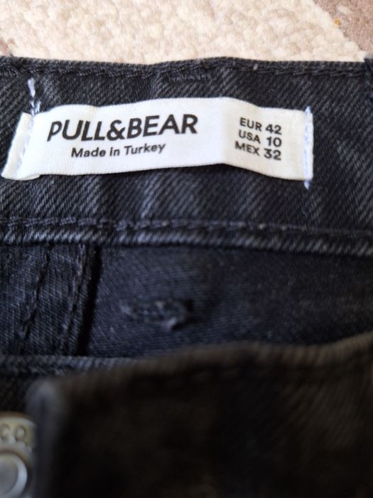 Pull&Bear джинси мом 42 р.