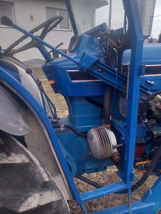 Sprzedam ciognik fort 5000