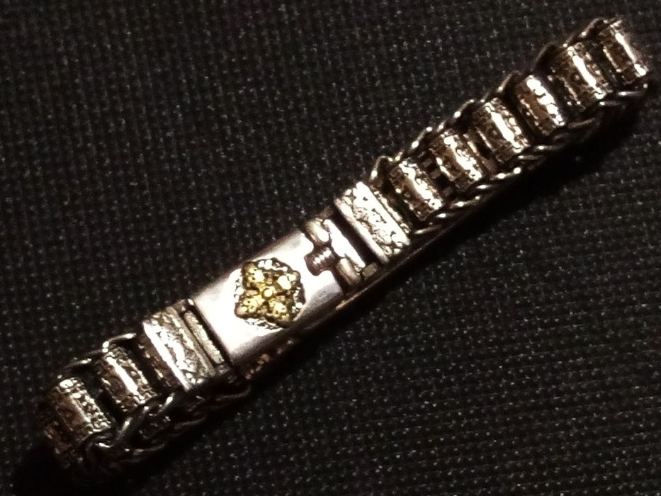 Браслет стерлинговое серебро с родированым покрытием.