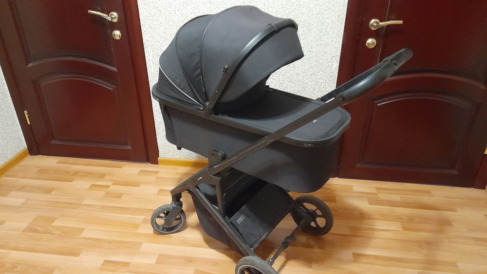 Продам коляску , люльку