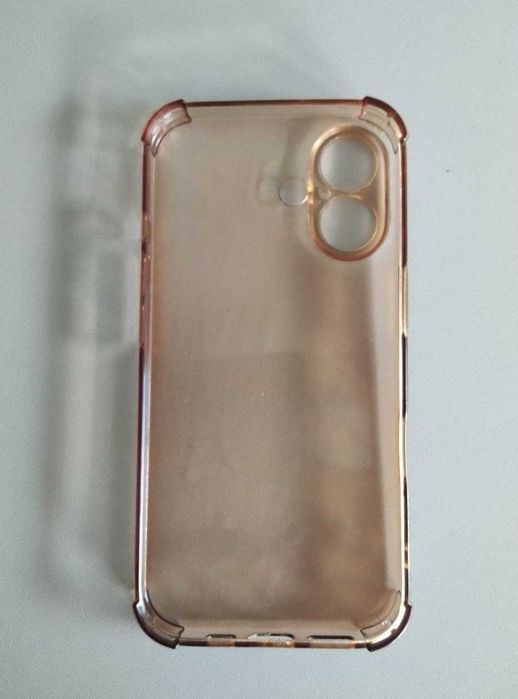 Чохол для iPhone 16 силіконовий протиударний із захистом камери чехол