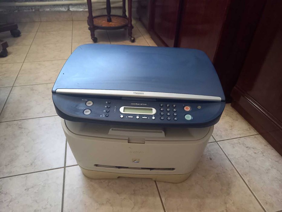 Принтер МФУ Кенон MF3110