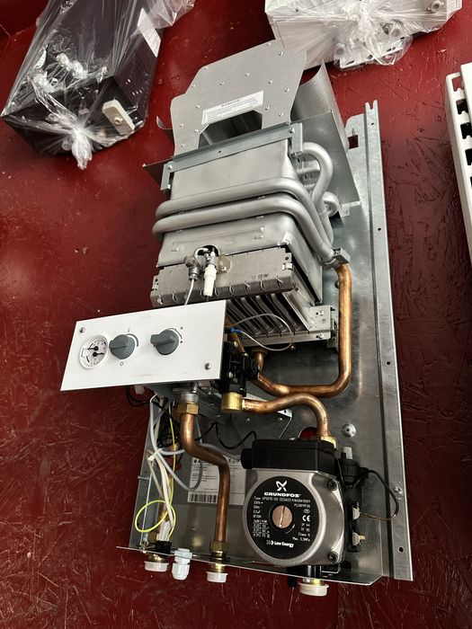 Котел газовий Aton Titan