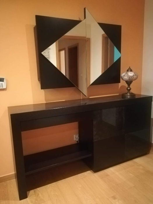 Móveis de hall (sapateira, espelho e bengaleiro)