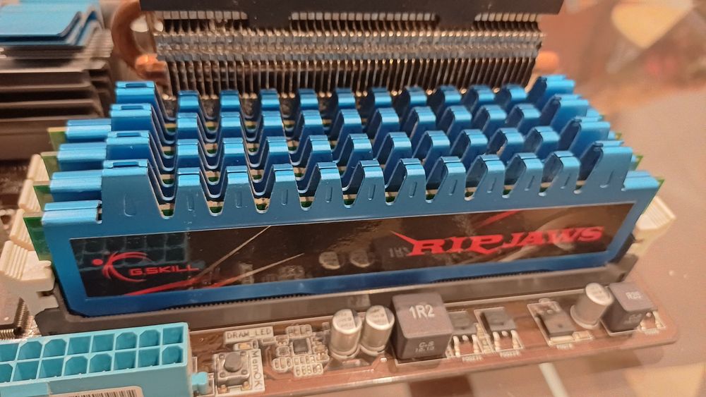 Motherboard + CPU + Memory Bundle447280680147374081