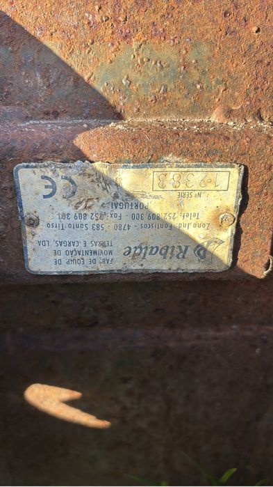 Baldes Retroescavadora