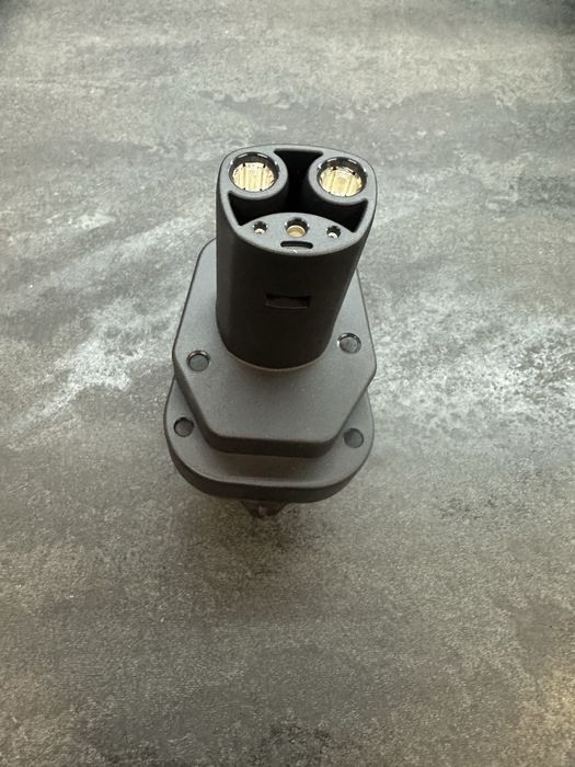 300кВт. Перехідник, переходник Guwieyg CCS2 для Tesla США