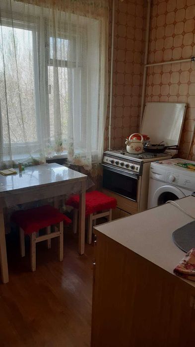 Квартира 2 кім подобово Черемушки Ген Петрова  парк Марка Твєна