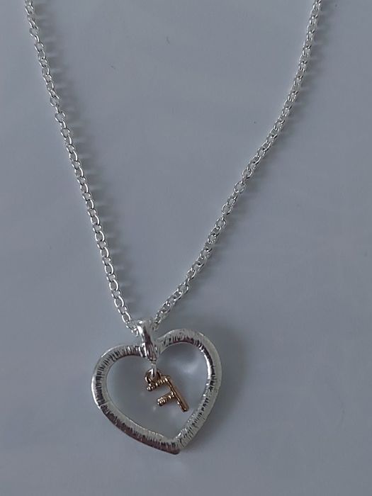 Łańcuszek z serduszkiem