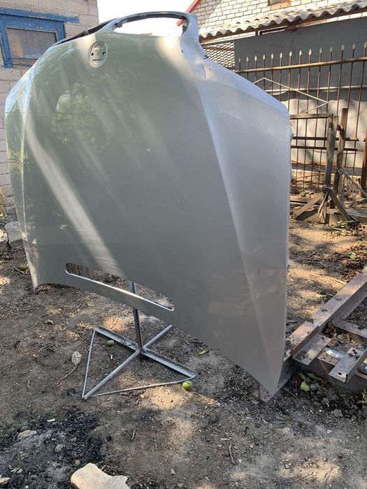 Капот БМВ е46 рест