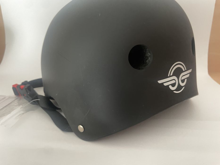 Capacete de bicicleta novo bird