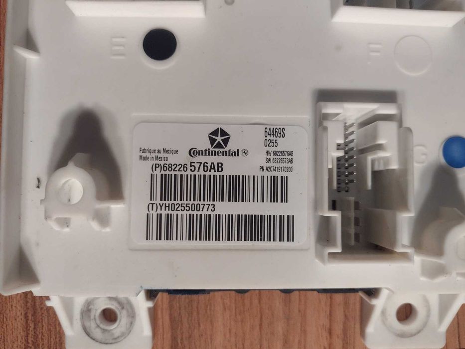 Dodge Journey Freemont 14- moduł sterownik komfortu BCM